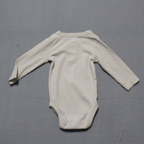 Cat & Jack Baby Boy 2-Piece Outfit – 6–9 Months – Beige & Olive Green - Picture 5 of 5